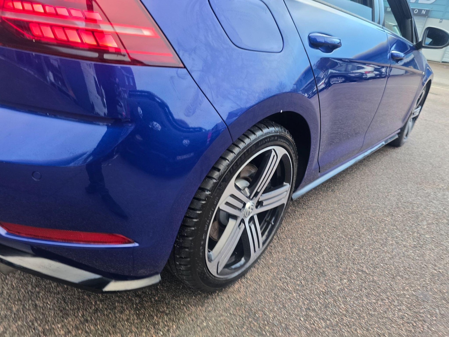 Used Volkswagen Golf 2018 for sale - 77229903: Photo 90