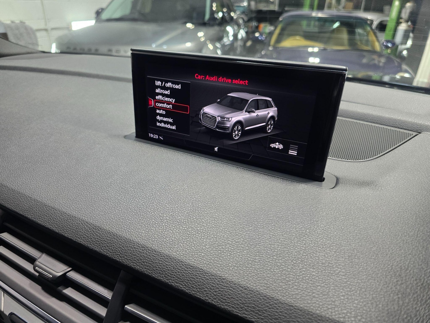 Used Audi Q7 2017 for sale - 76591946: Photo 15