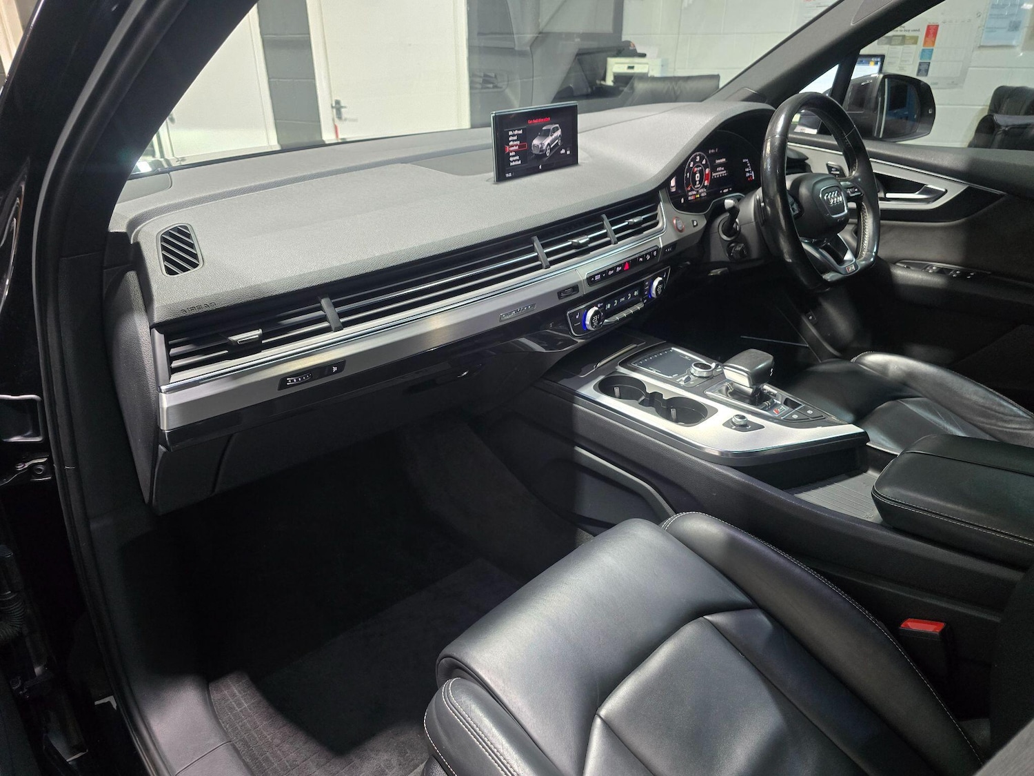 Used Audi Q7 2017 for sale - 76591946: Photo 29