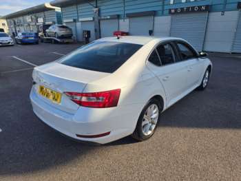 Used Skoda Superb 2020 for sale - 75350469: Photo