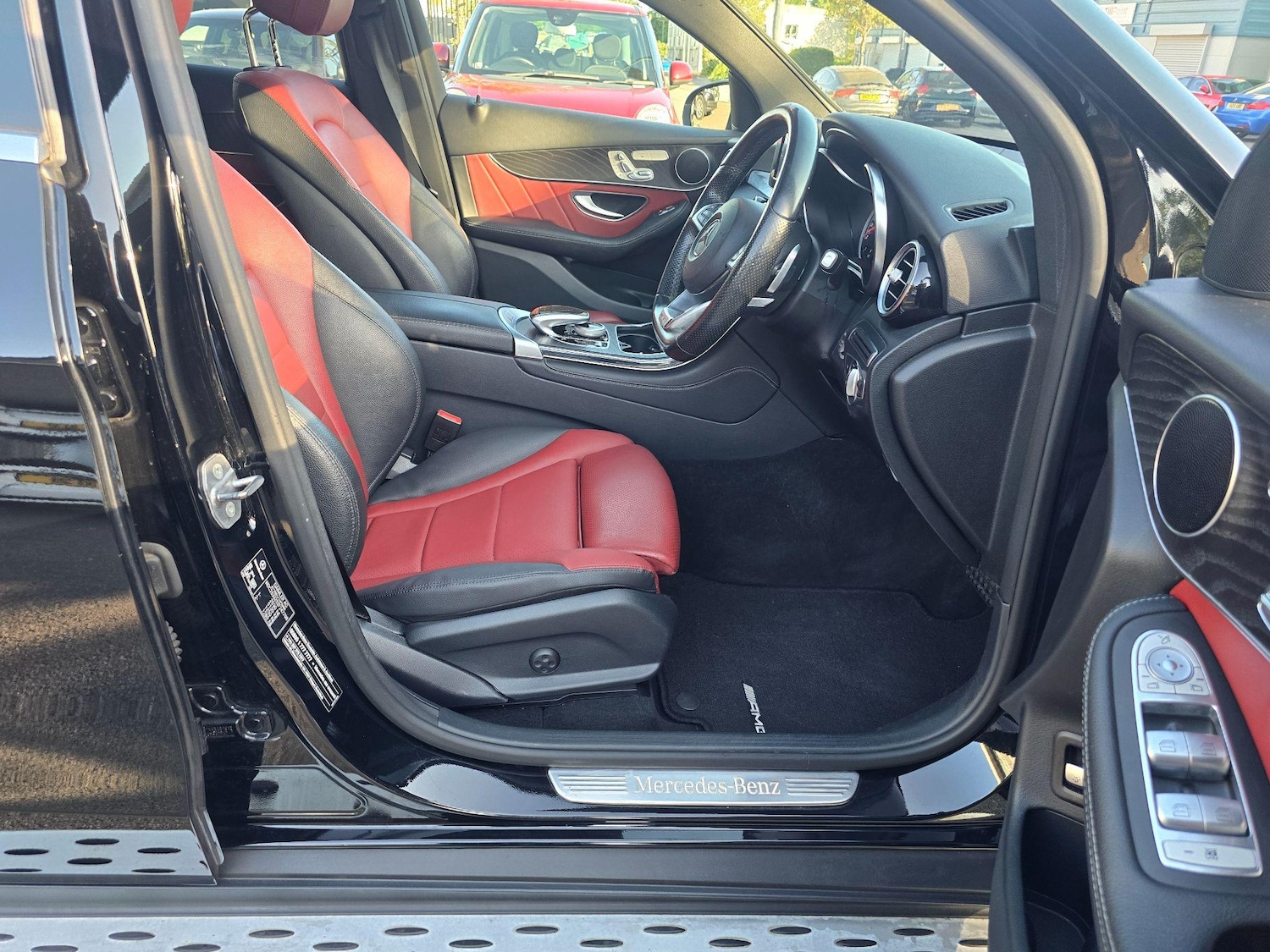 Vehicle 33