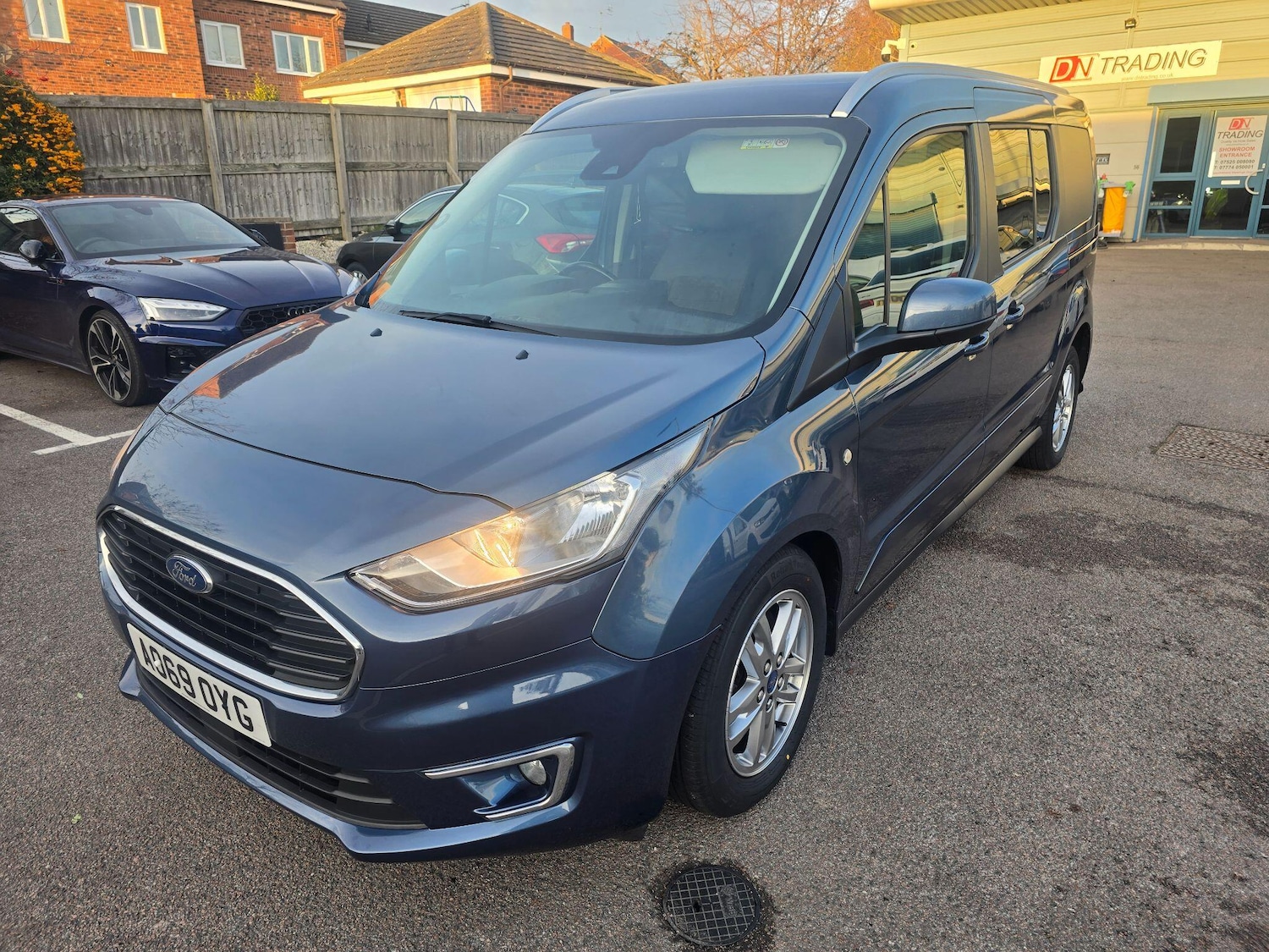 Used Ford Grand Tourneo Connect 2019 for sale - 76666798: Photo 16