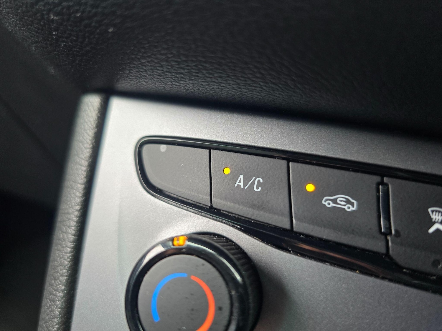 Used Vauxhall Astra 2020 for sale - 77625977: Photo 4