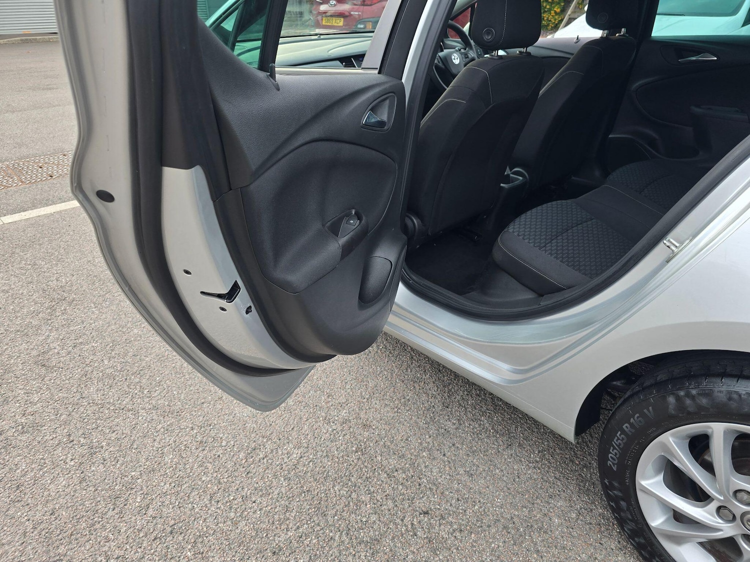 Used Vauxhall Astra 2020 for sale - 77625977: Photo 49