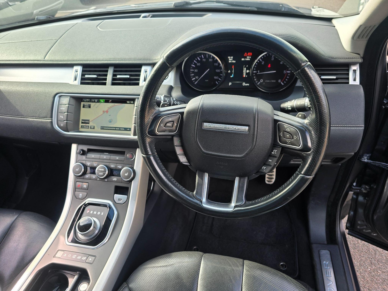Used Land Rover Range Rover Evoque 2015 for sale - 76899653: Photo 4