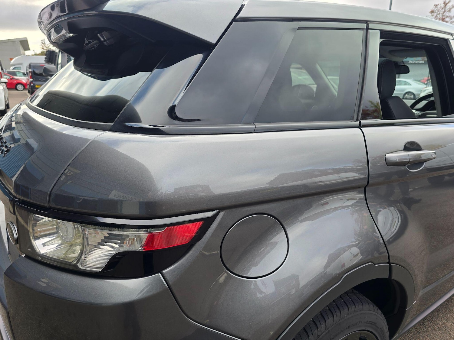 Used Land Rover Range Rover Evoque 2015 for sale - 76899653: Photo 97