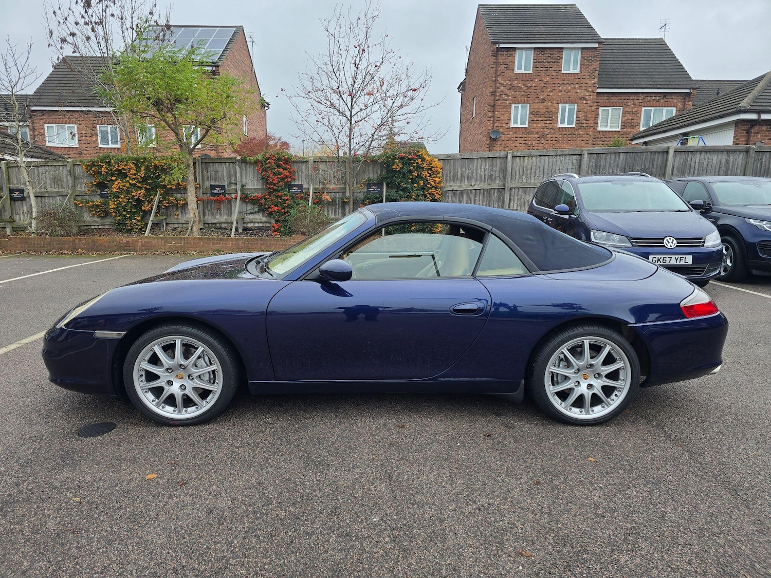 Used Porsche 911 2001 for sale - 76511946: Photo 2