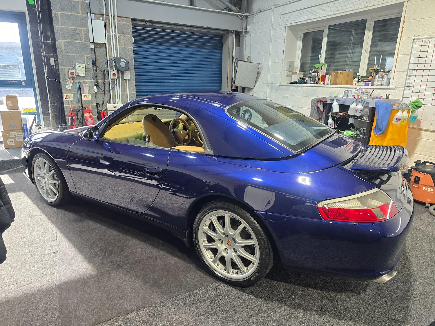 Used Porsche 911 2001 for sale - 76511946: Photo 65