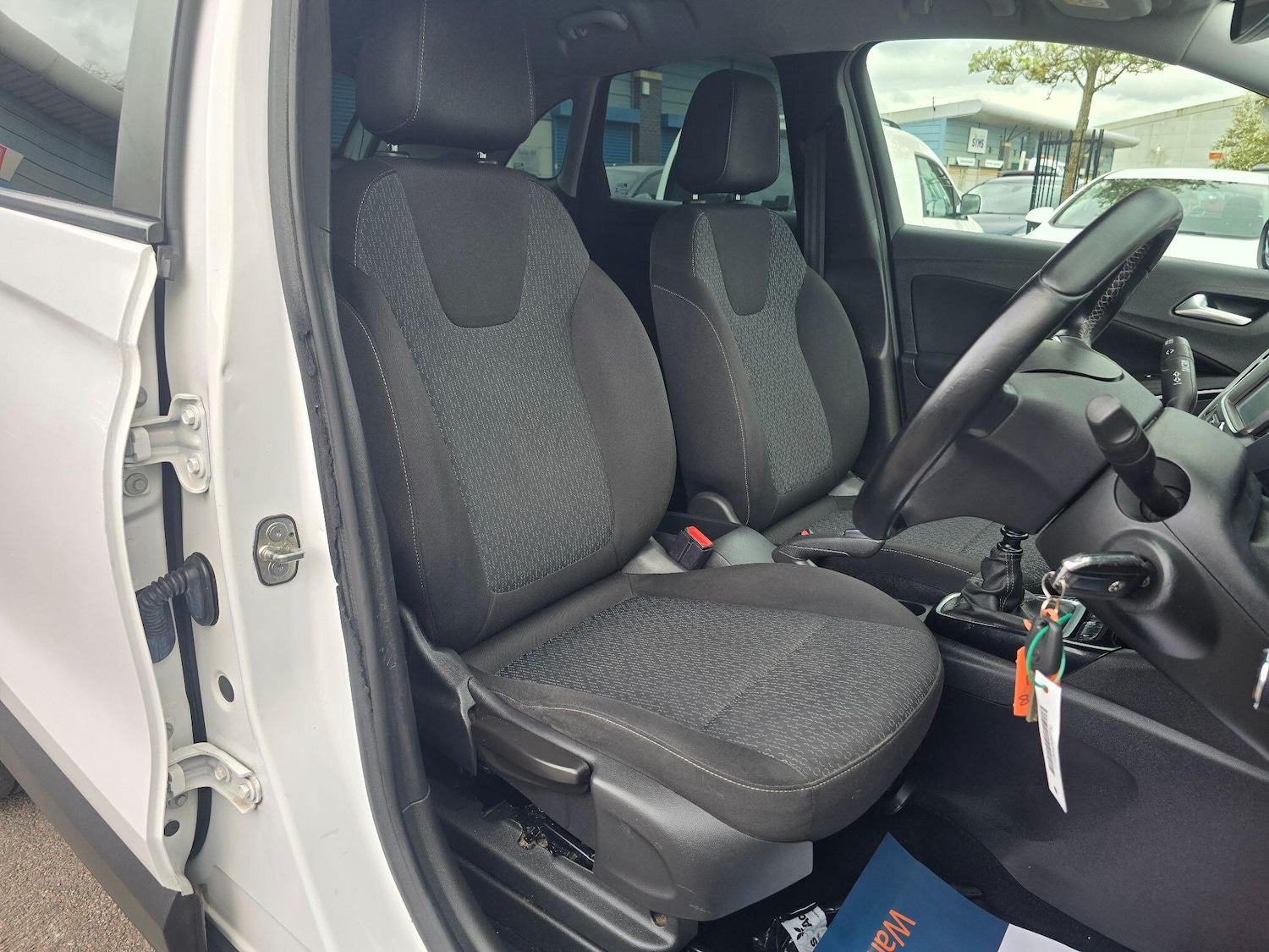 Used Vauxhall Crossland X for sale - 78135635: Photo 2