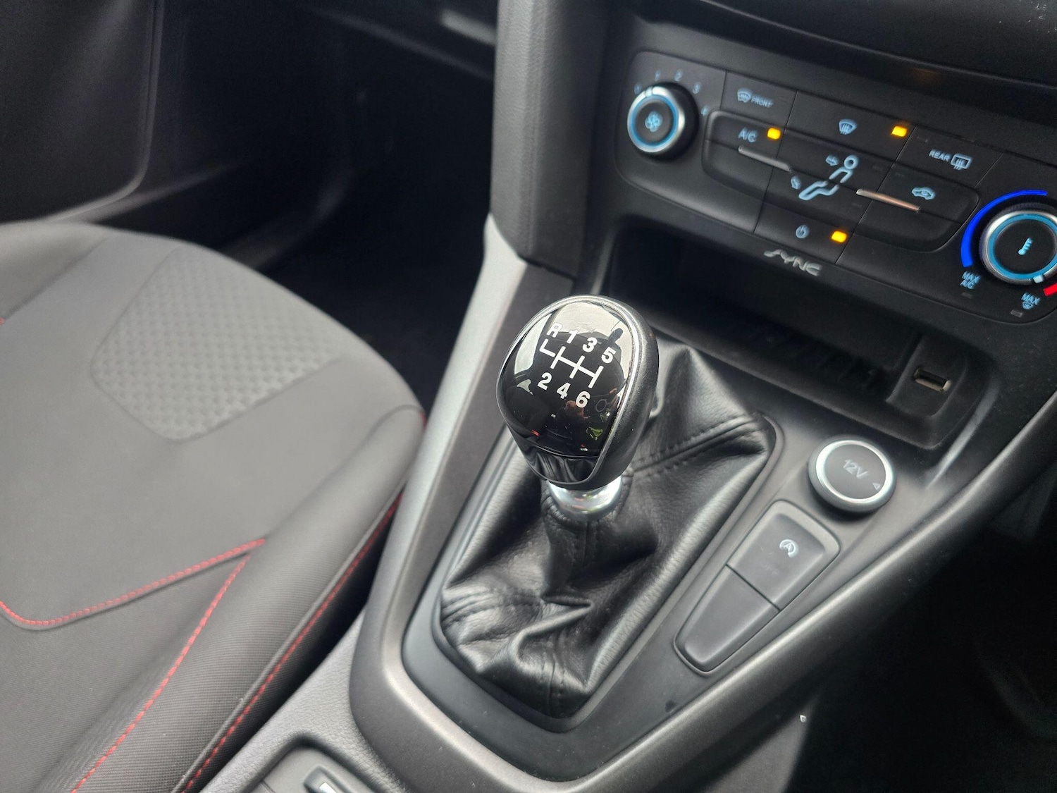 Used Ford Focus for sale - 76752930: Photo 4