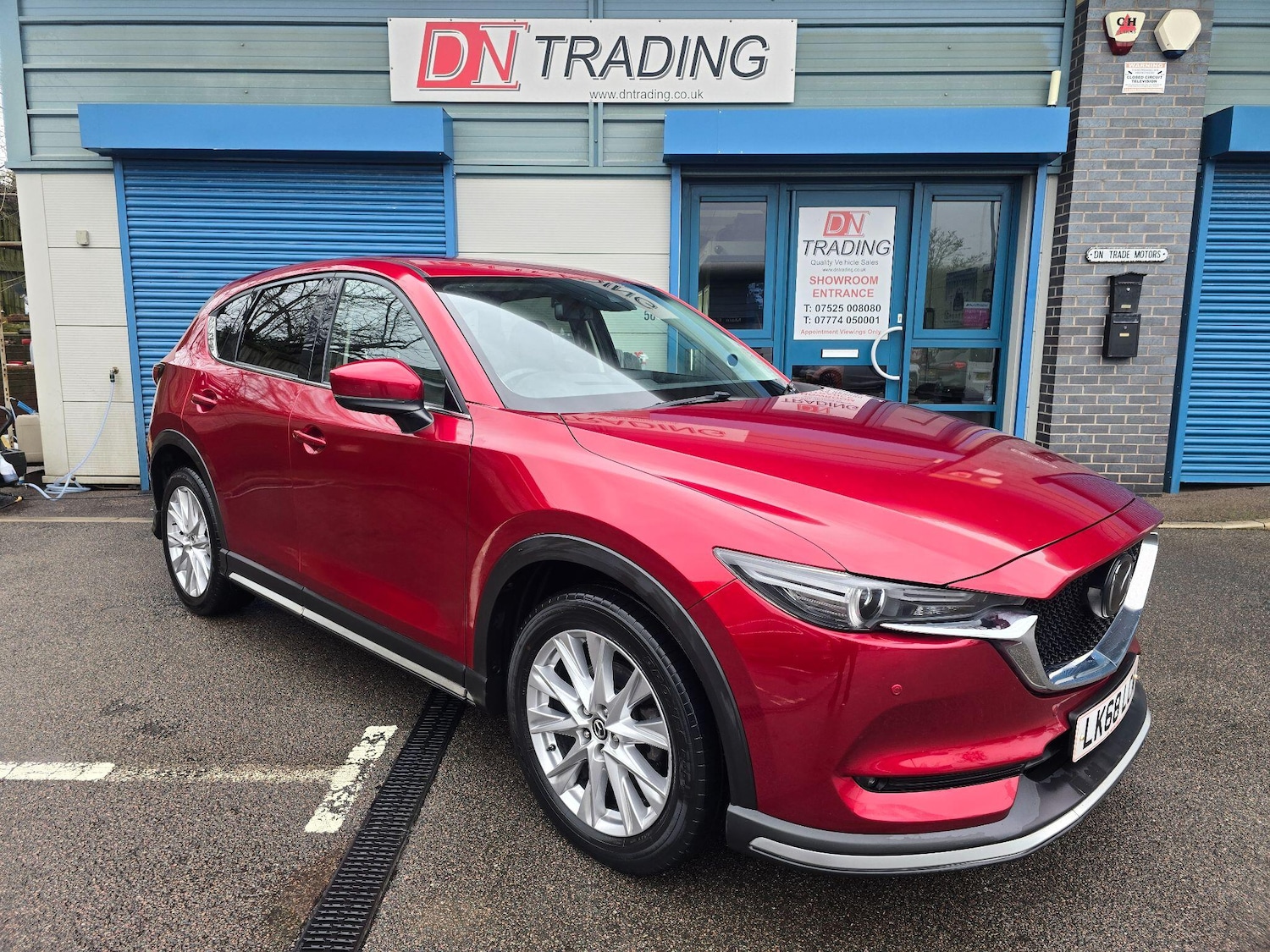Used Mazda CX-5 2018 for sale - 77612142: Photo 1