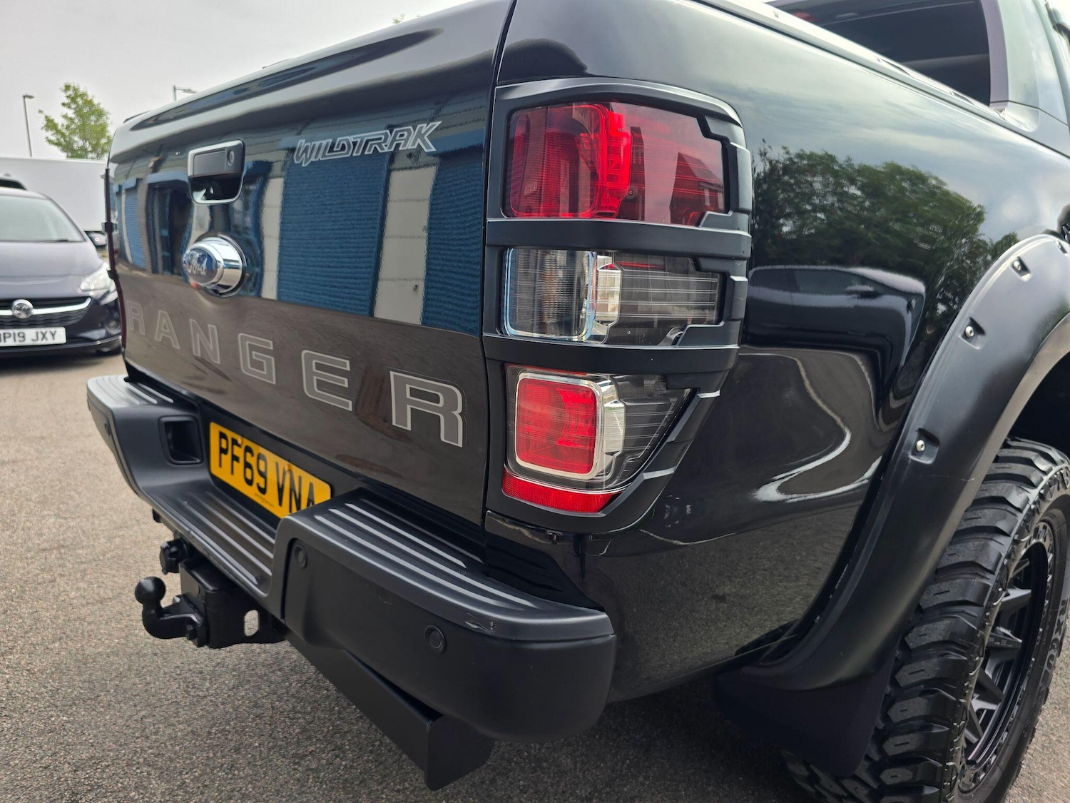 Vehicle 83
