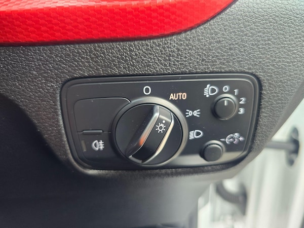Used Audi Q2 2020 for sale - 76215545: Photo 31