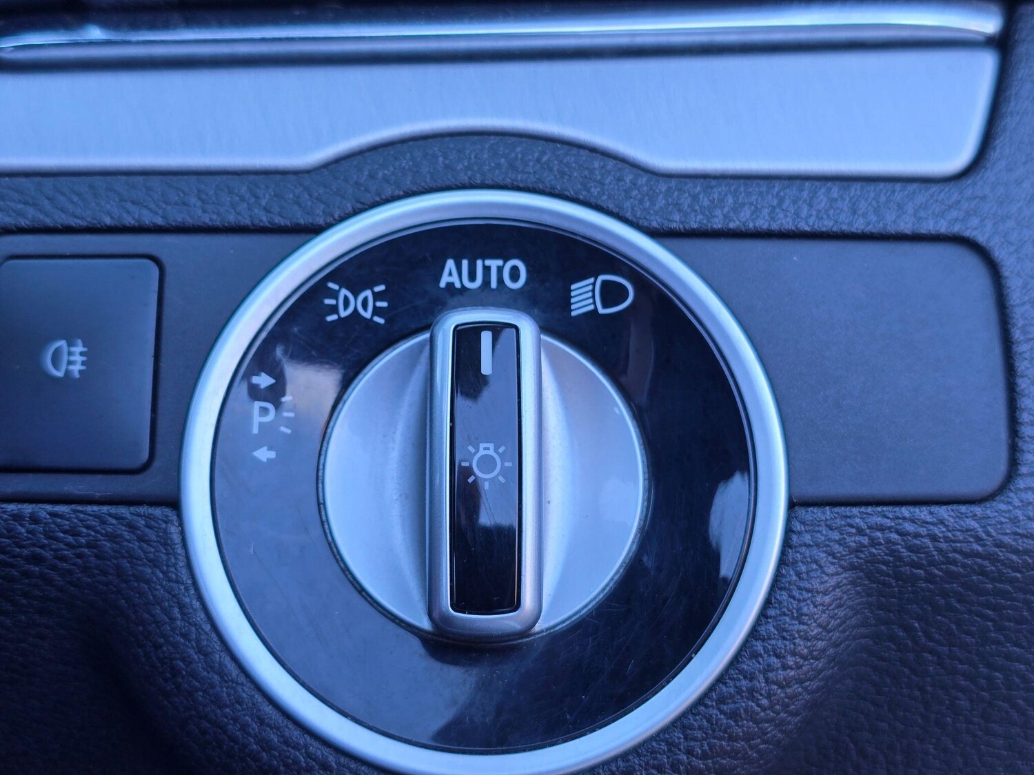 Used Mercedes-Benz E Class for sale - 78156823: Photo 34