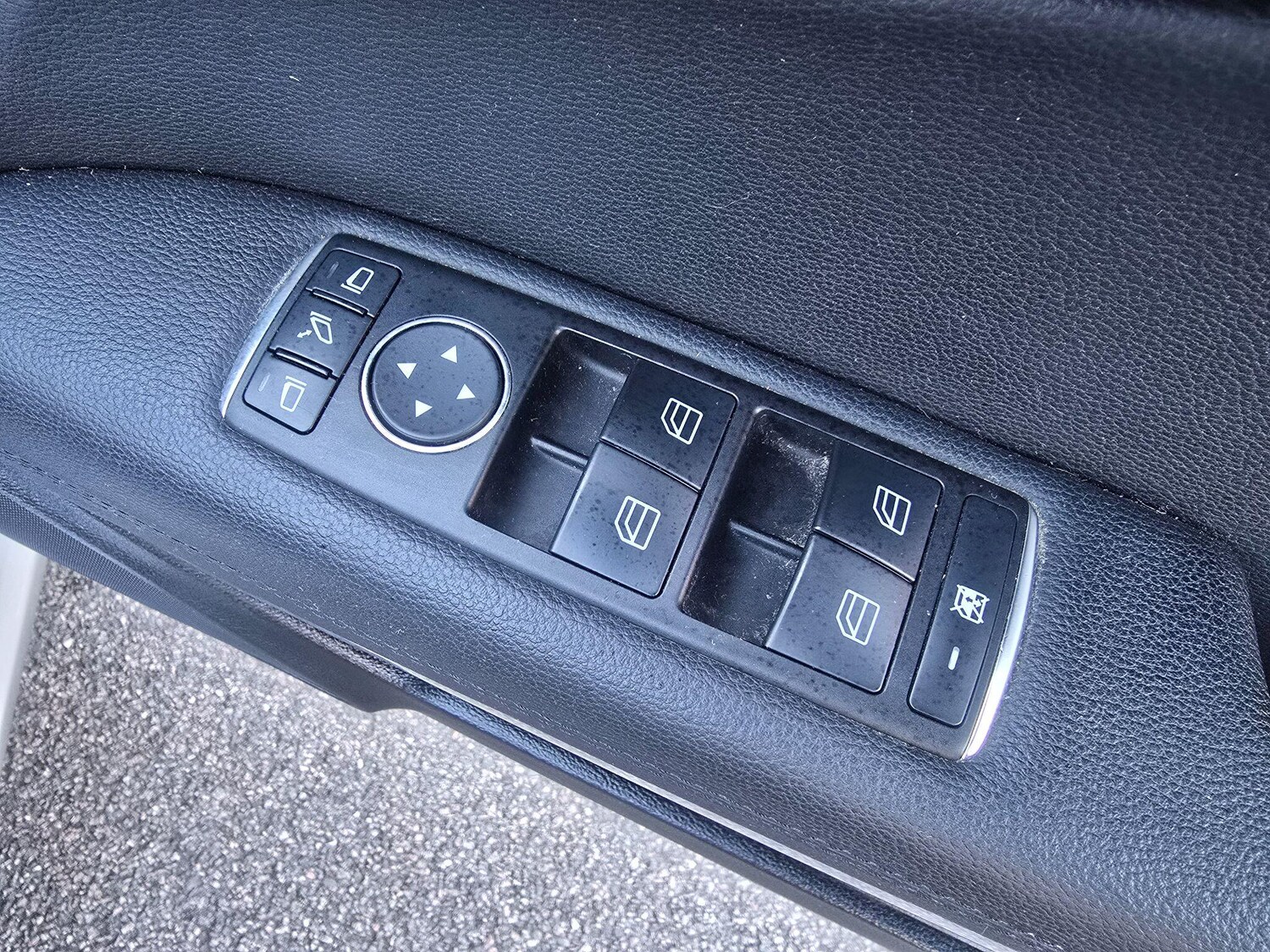 Used Mercedes-Benz E Class for sale - 78156823: Photo 35