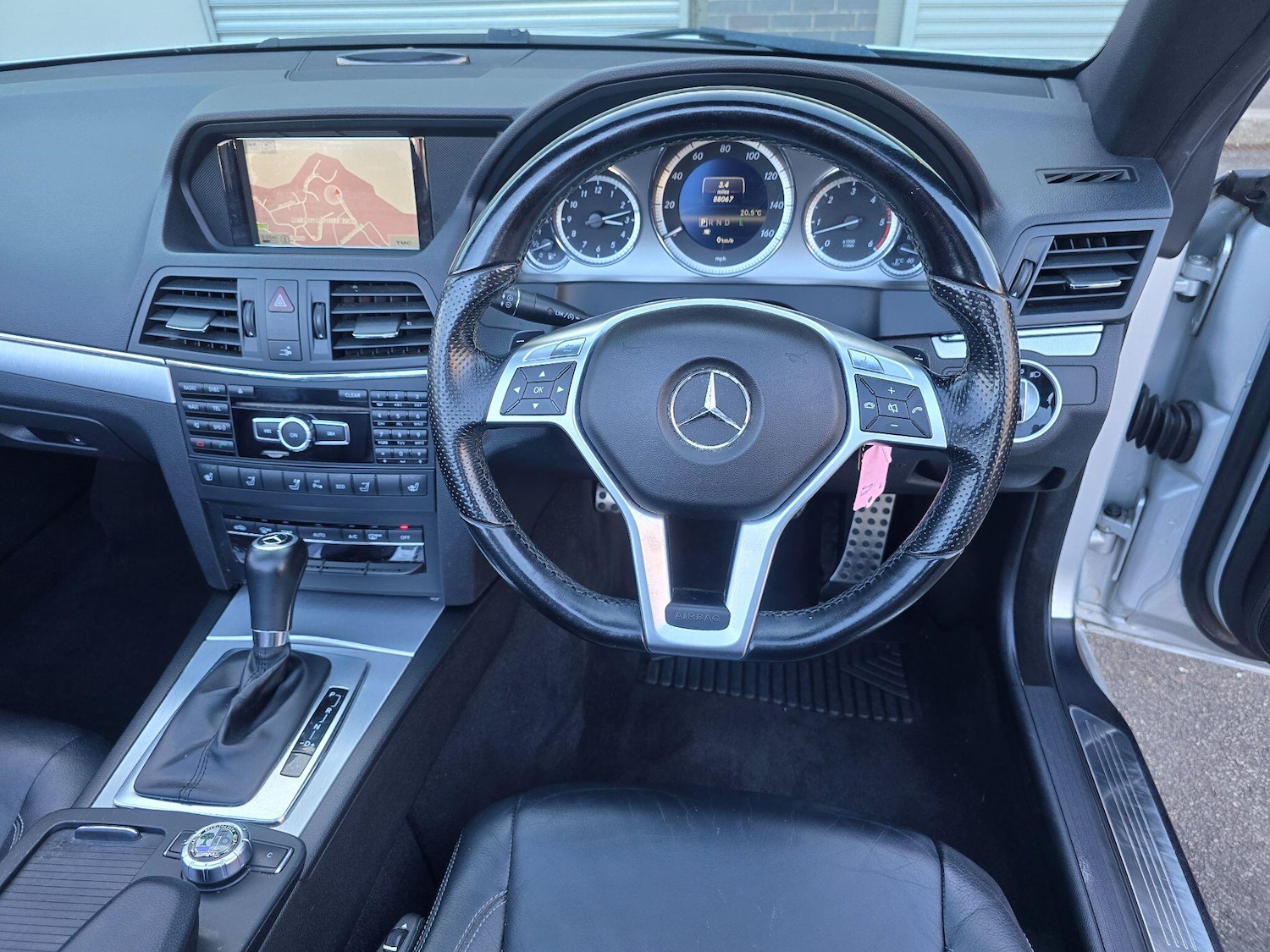 Used Mercedes-Benz E Class for sale - 78156823: Photo 9