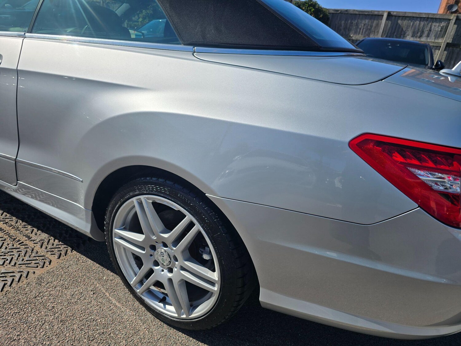 Used Mercedes-Benz E Class for sale - 78156823: Photo 93