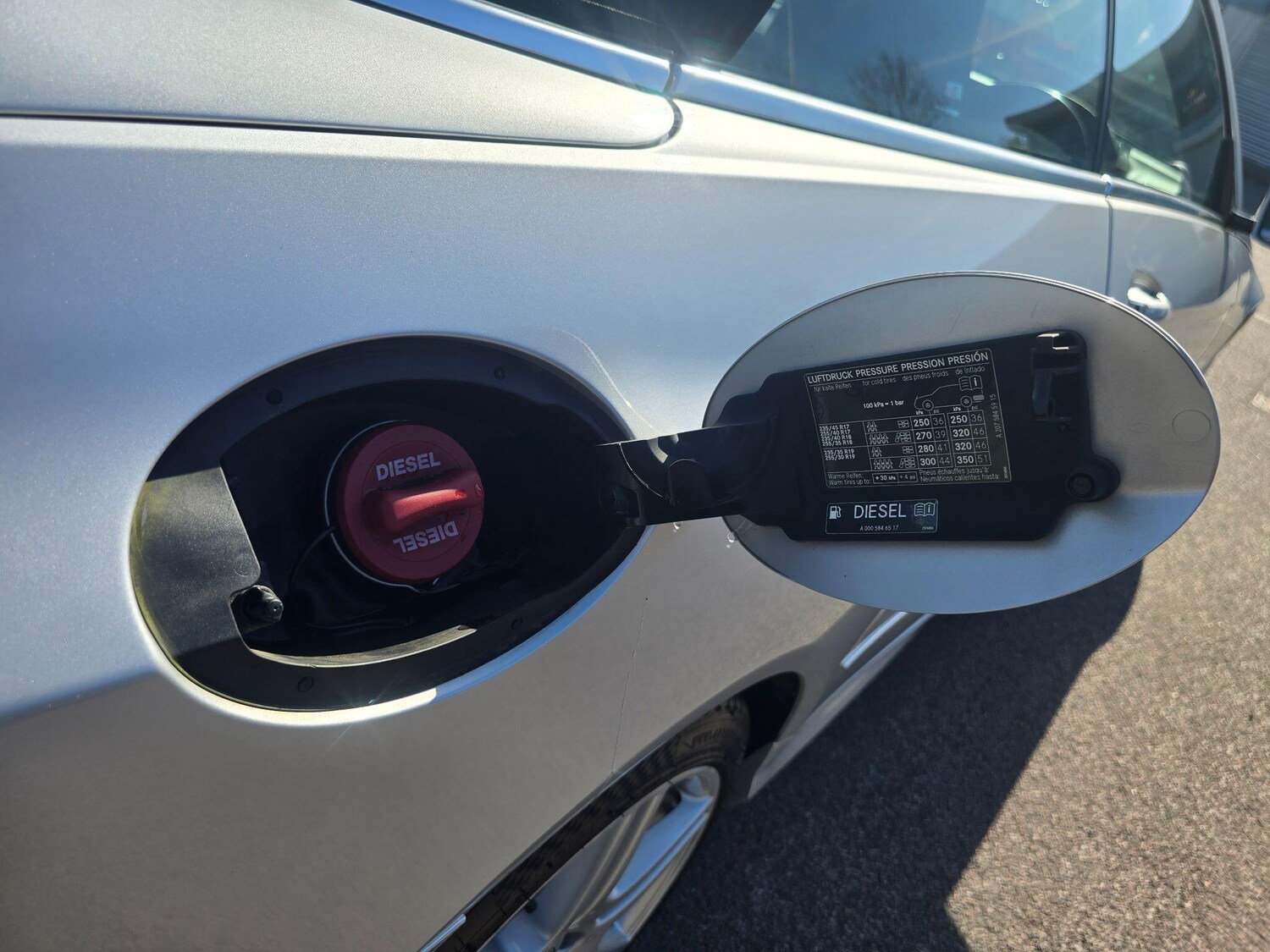 Used Mercedes-Benz E Class for sale - 78156823: Photo 99