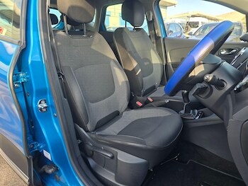 Used Renault Captur 2015 for sale - 78548593: Photo