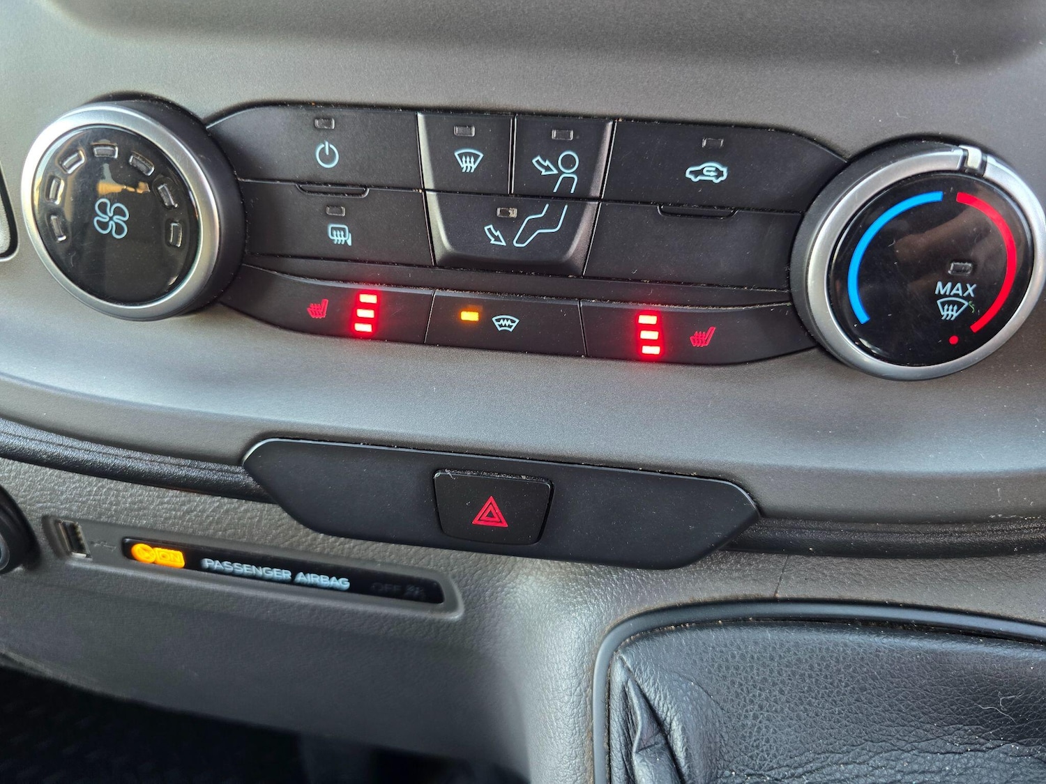 Used Ford Transit Custom 2020 for sale - 77015618: Photo 17