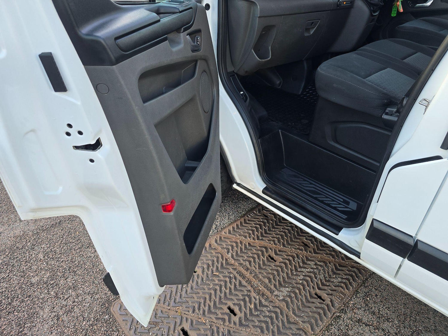 Used Ford Transit Custom 2020 for sale - 77015618: Photo 42