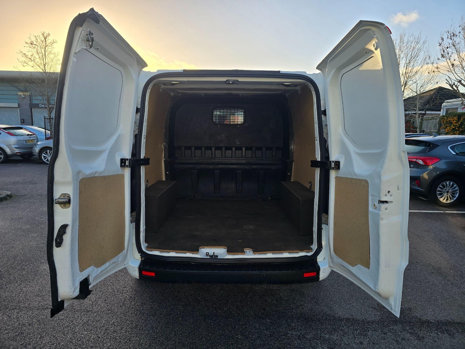 Used Ford Transit Custom 2020 for sale - 77015618: Photo 5