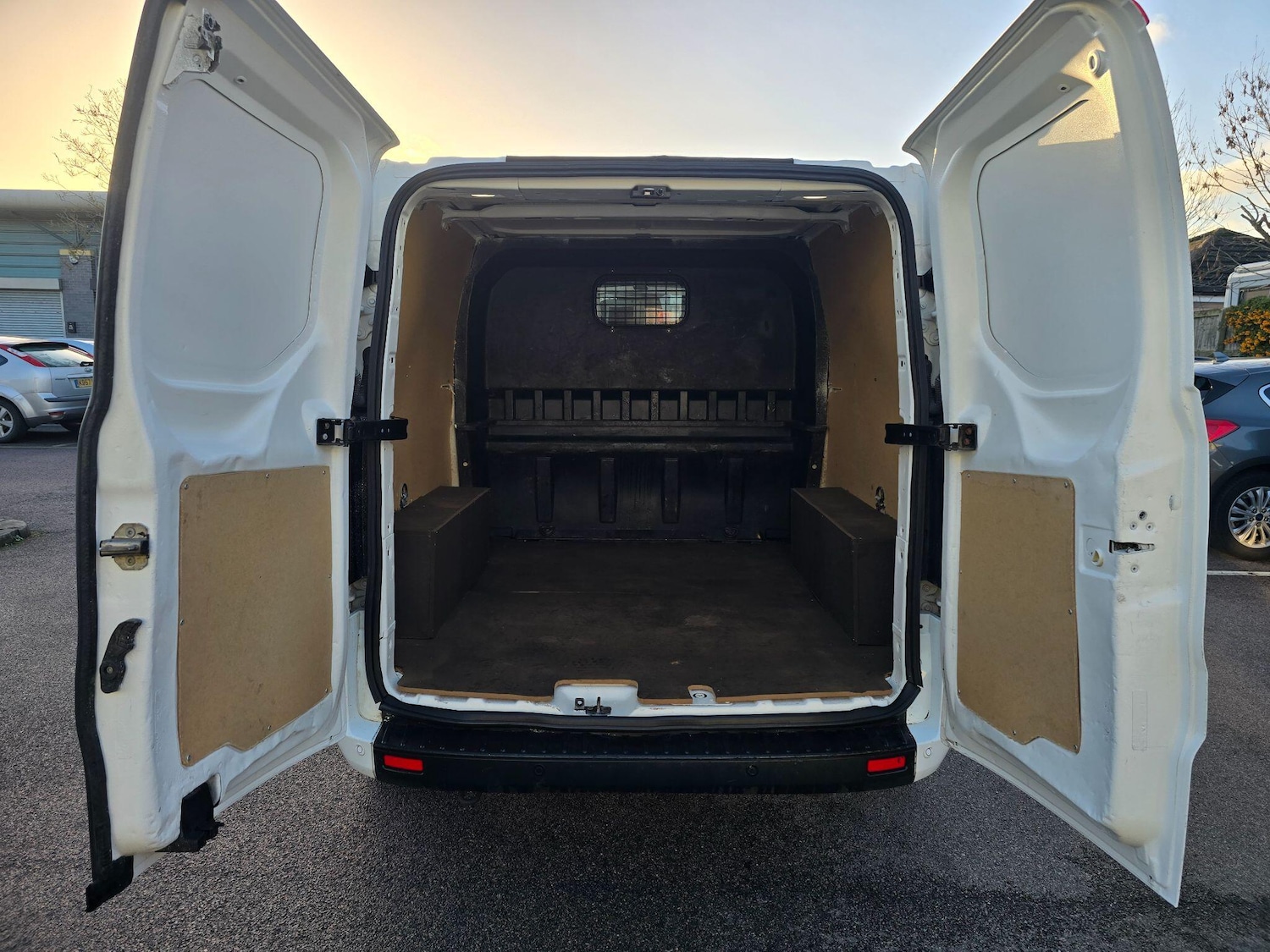 Used Ford Transit Custom 2020 for sale - 77015618: Photo 54