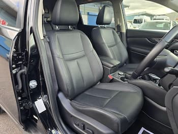 Used Nissan X-Trail 2017 for sale - 79874461: Photo