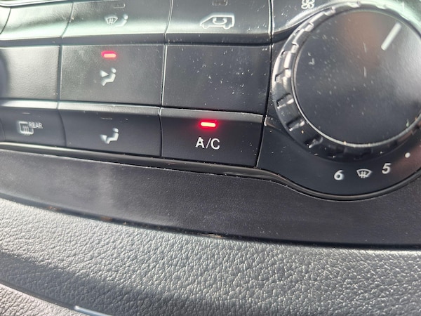 Used Mercedes-Benz Vito 2018 for sale - 75232265: Photo 25