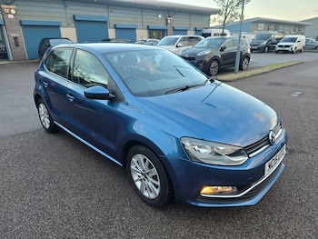 Used Volkswagen Polo 2015 for sale - 77484450: Photo