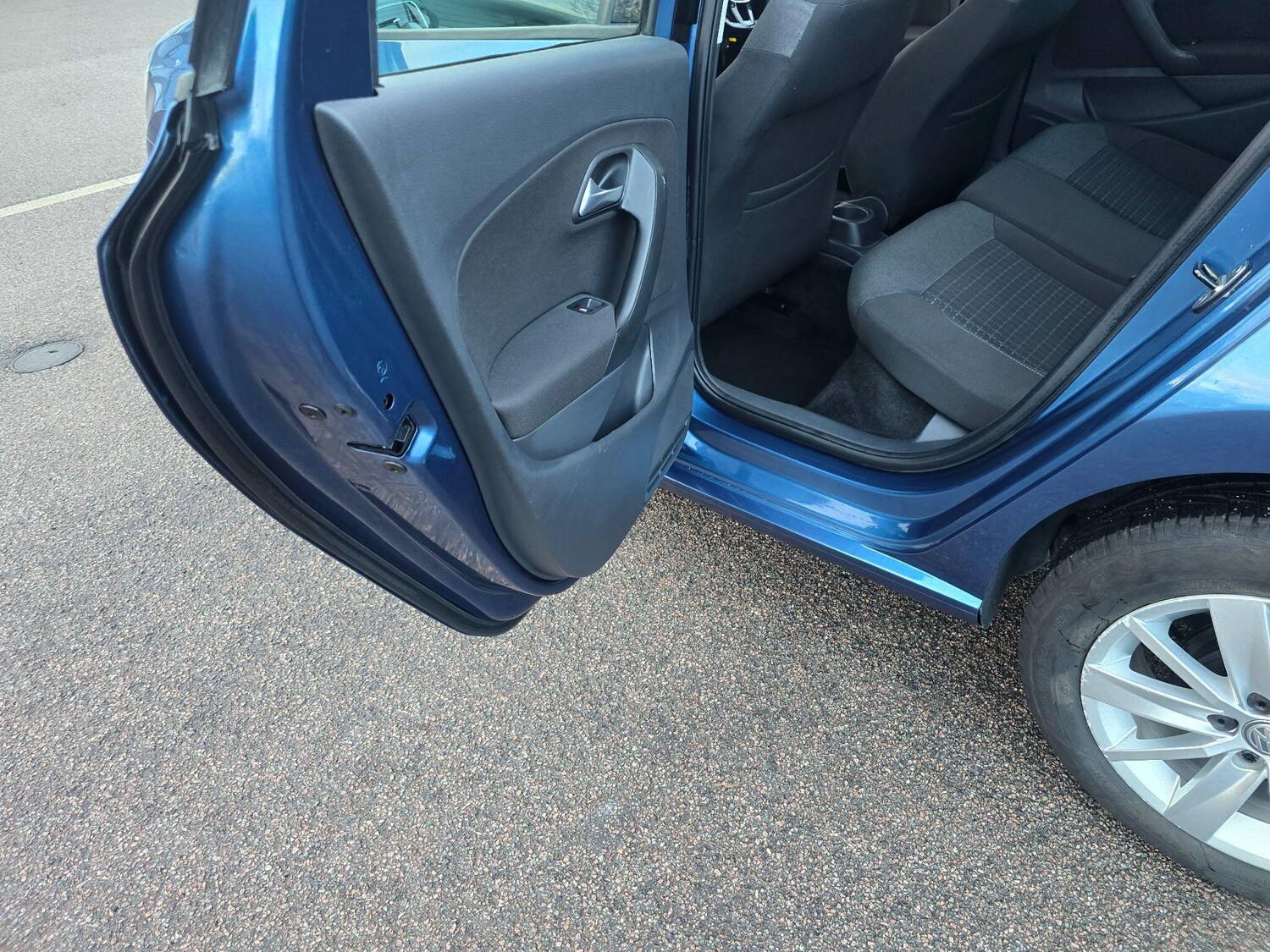 Used Volkswagen Polo 2015 for sale - 77484450: Photo 45