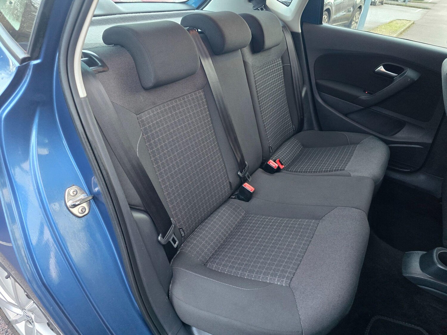 Used Volkswagen Polo 2015 for sale - 77484450: Photo 46