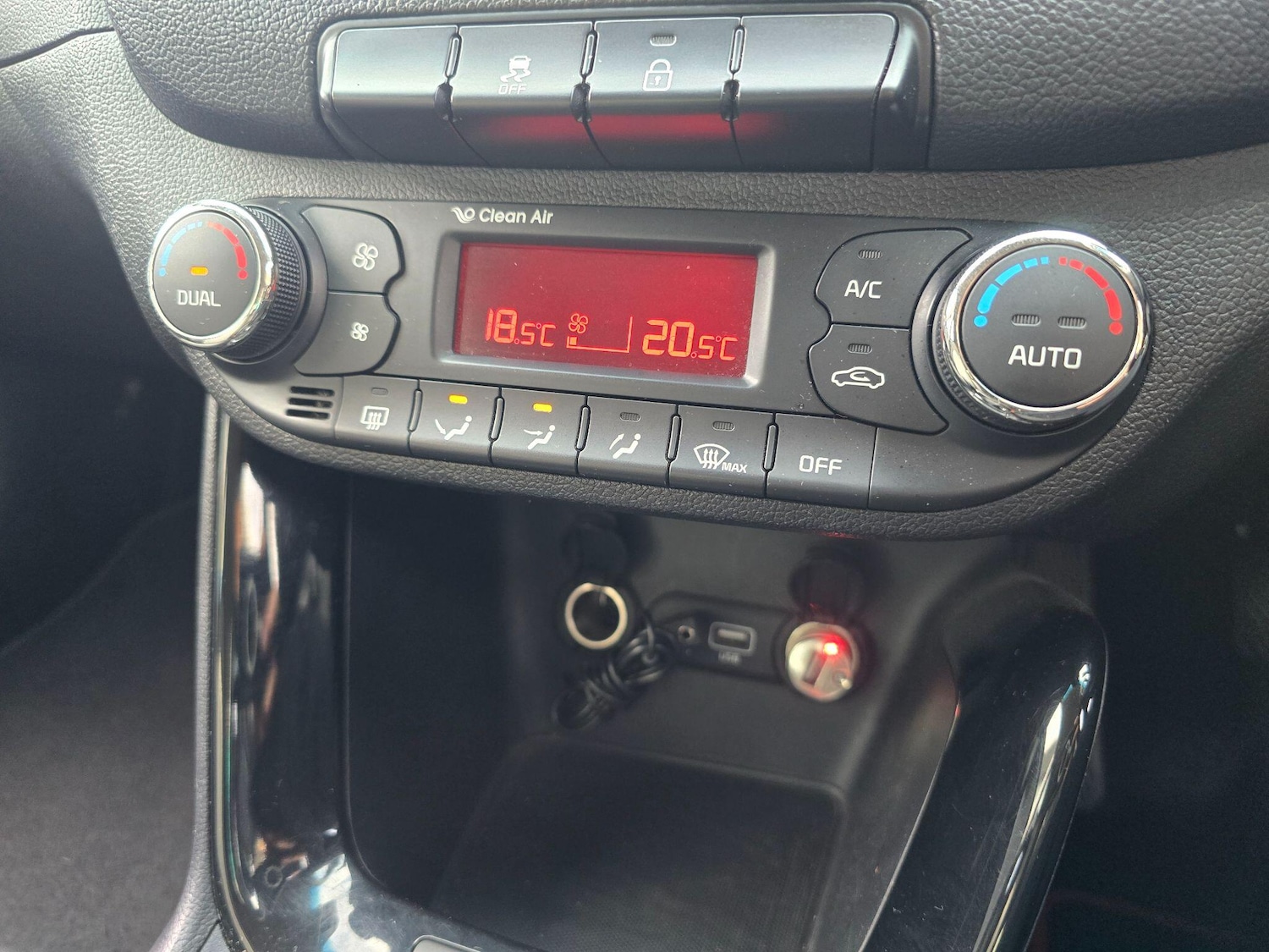 Used Kia Ceed 2017 for sale - 76349438: Photo 18