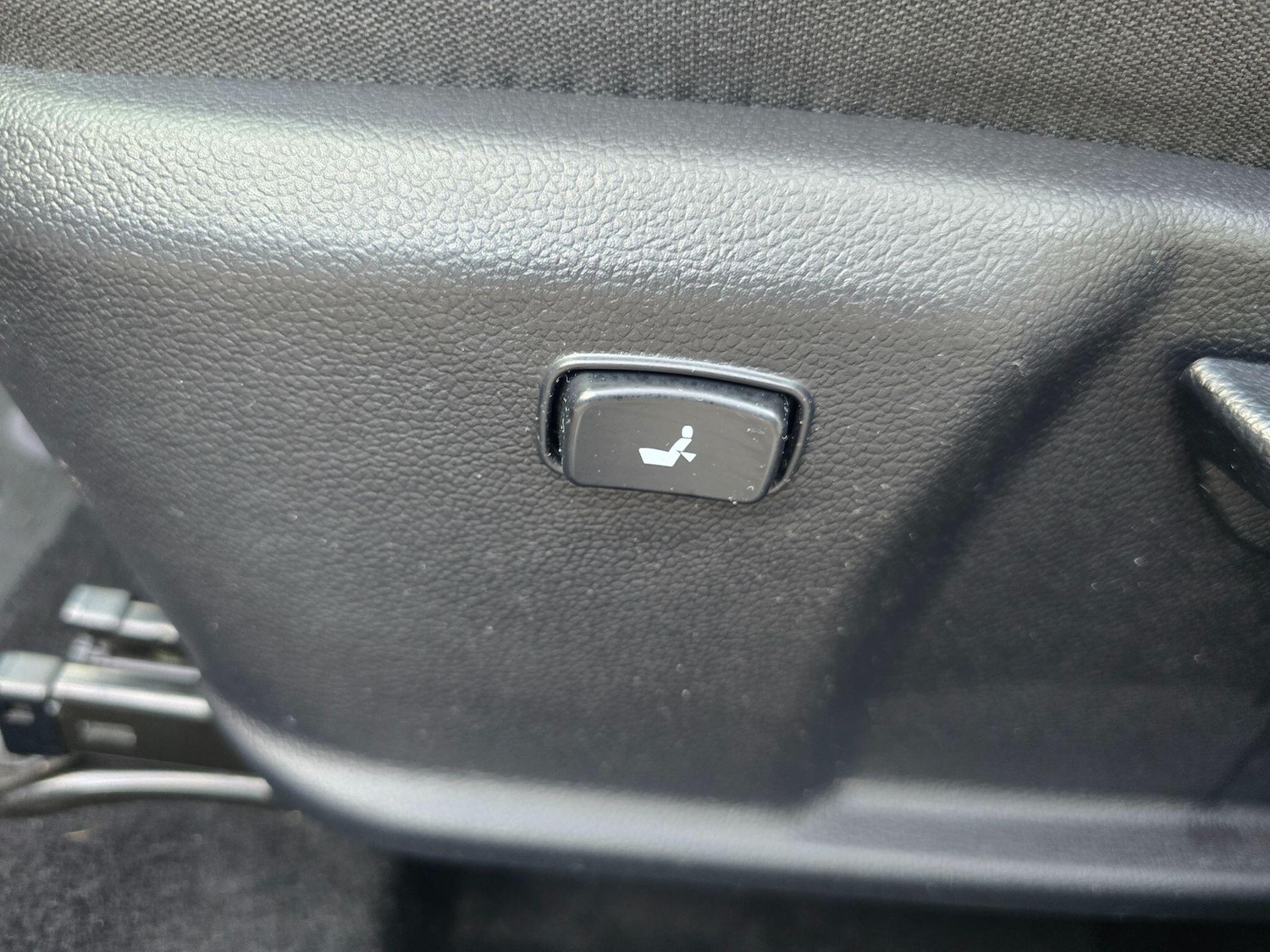 Used Kia Ceed 2017 for sale - 76349438: Photo 40