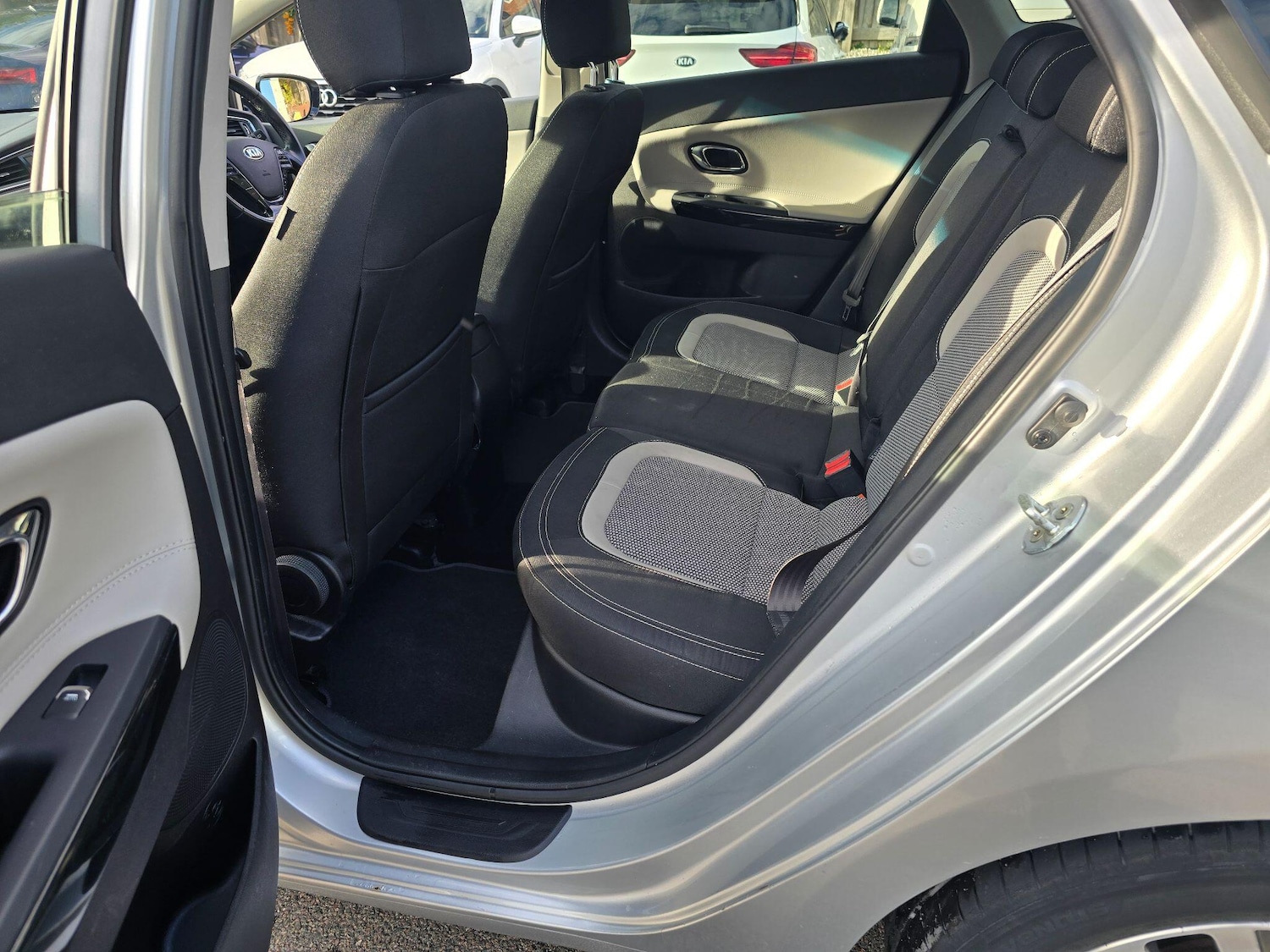 Used Kia Ceed 2017 for sale - 76349438: Photo 46