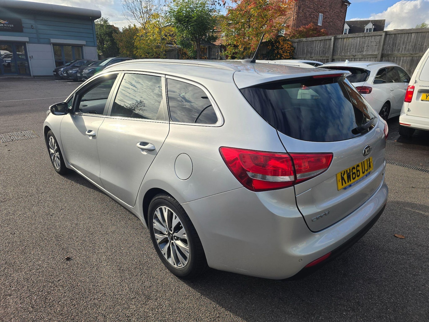 Used Kia Ceed 2017 for sale - 76349438: Photo 7