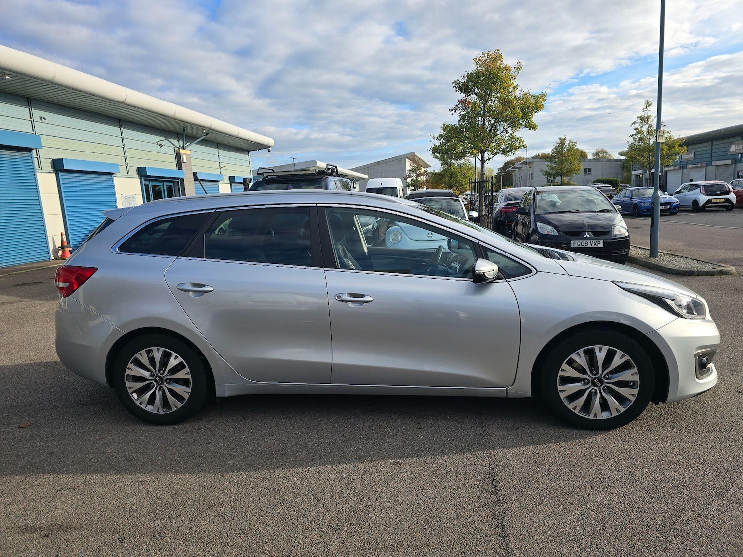 Used Kia Ceed 2017 for sale - 76349438: Photo 9