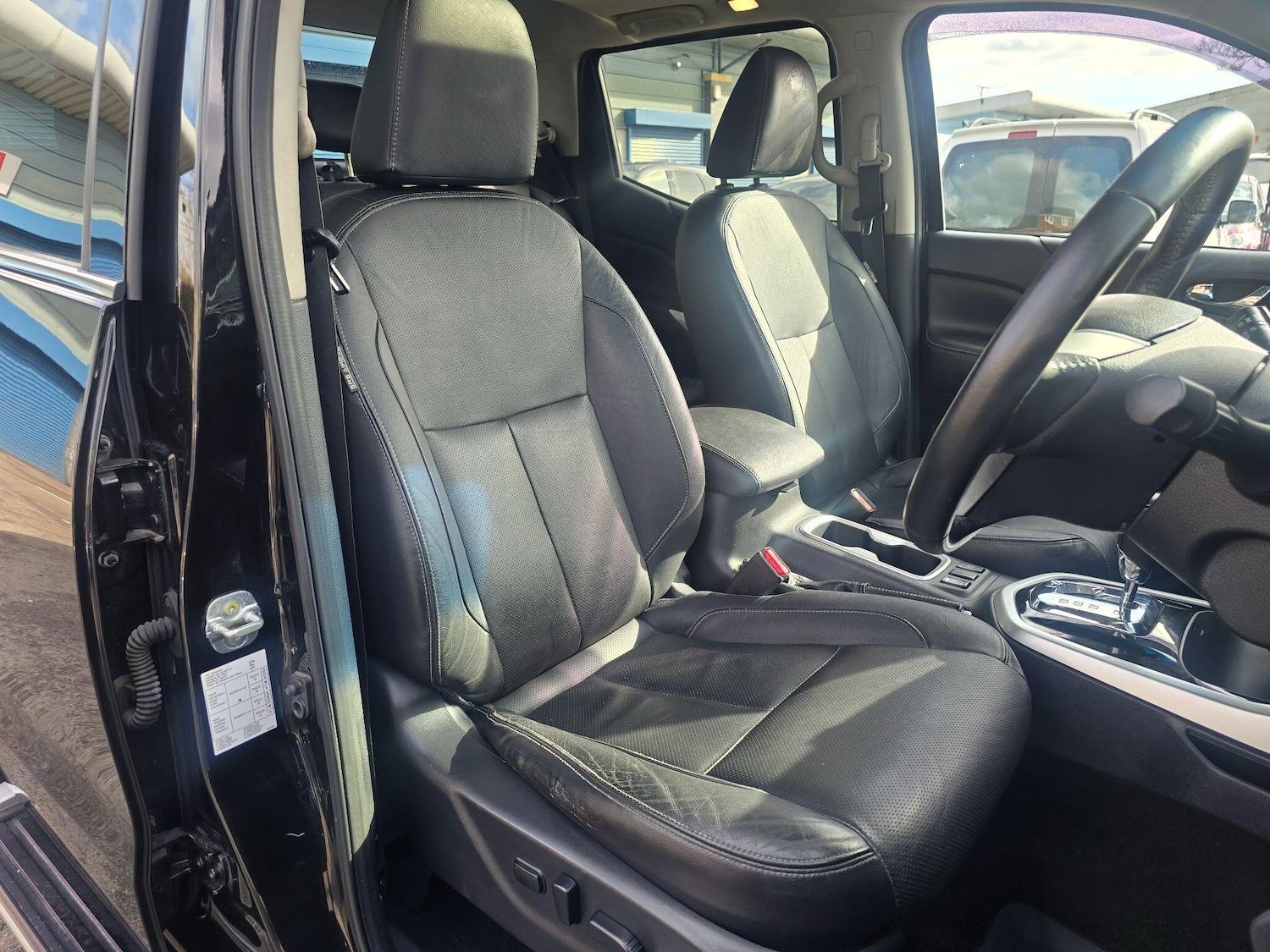 Used Nissan Navara for sale - 77658137: Photo 29