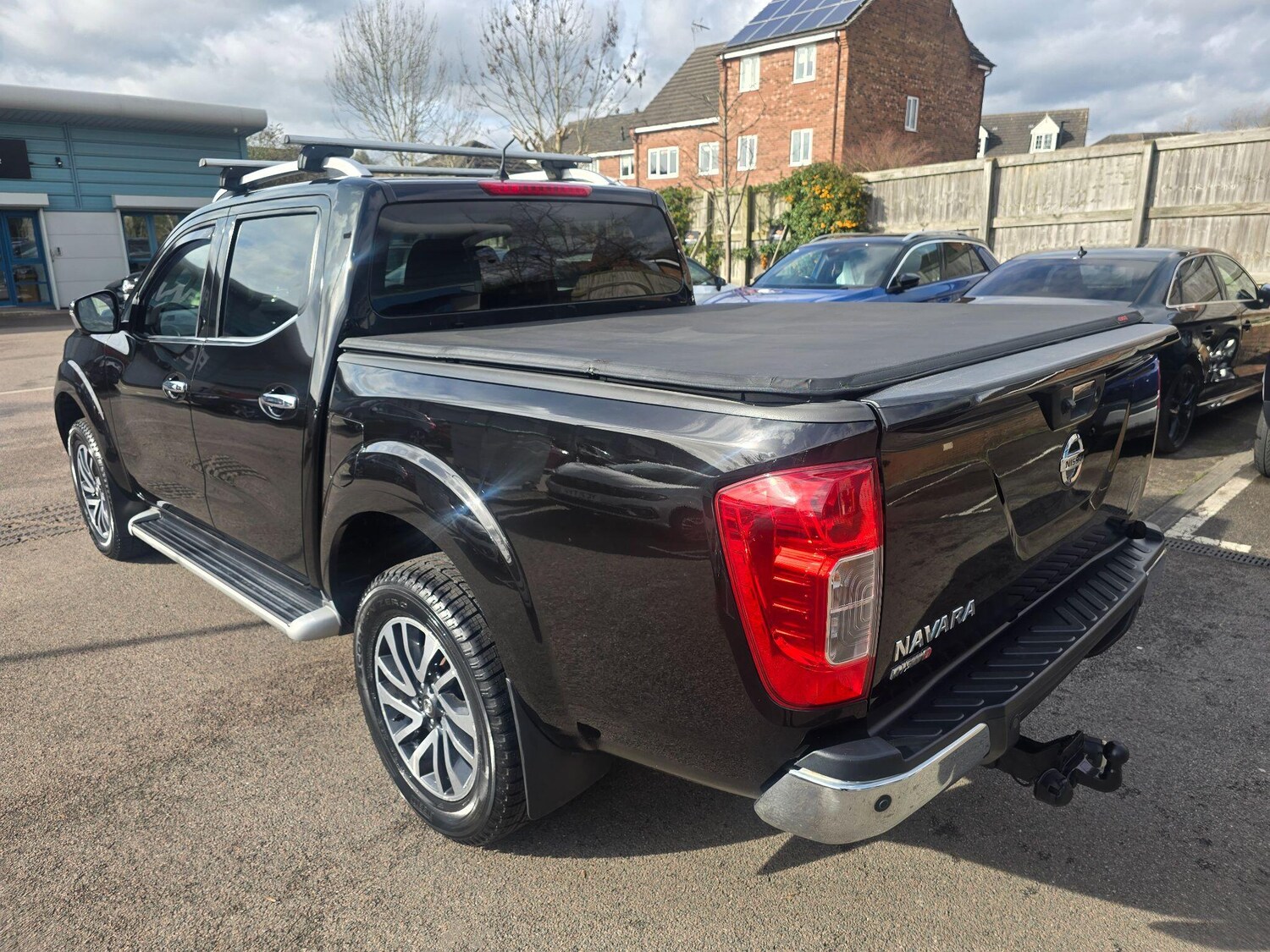 Used Nissan Navara for sale - 77658137: Photo 3