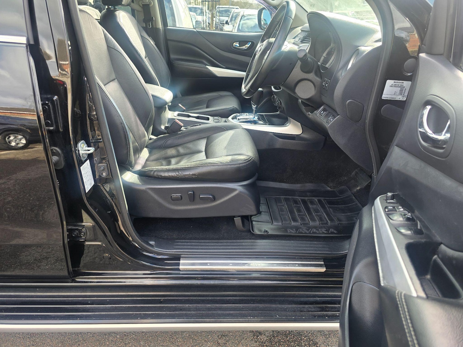 Used Nissan Navara for sale - 77658137: Photo 30