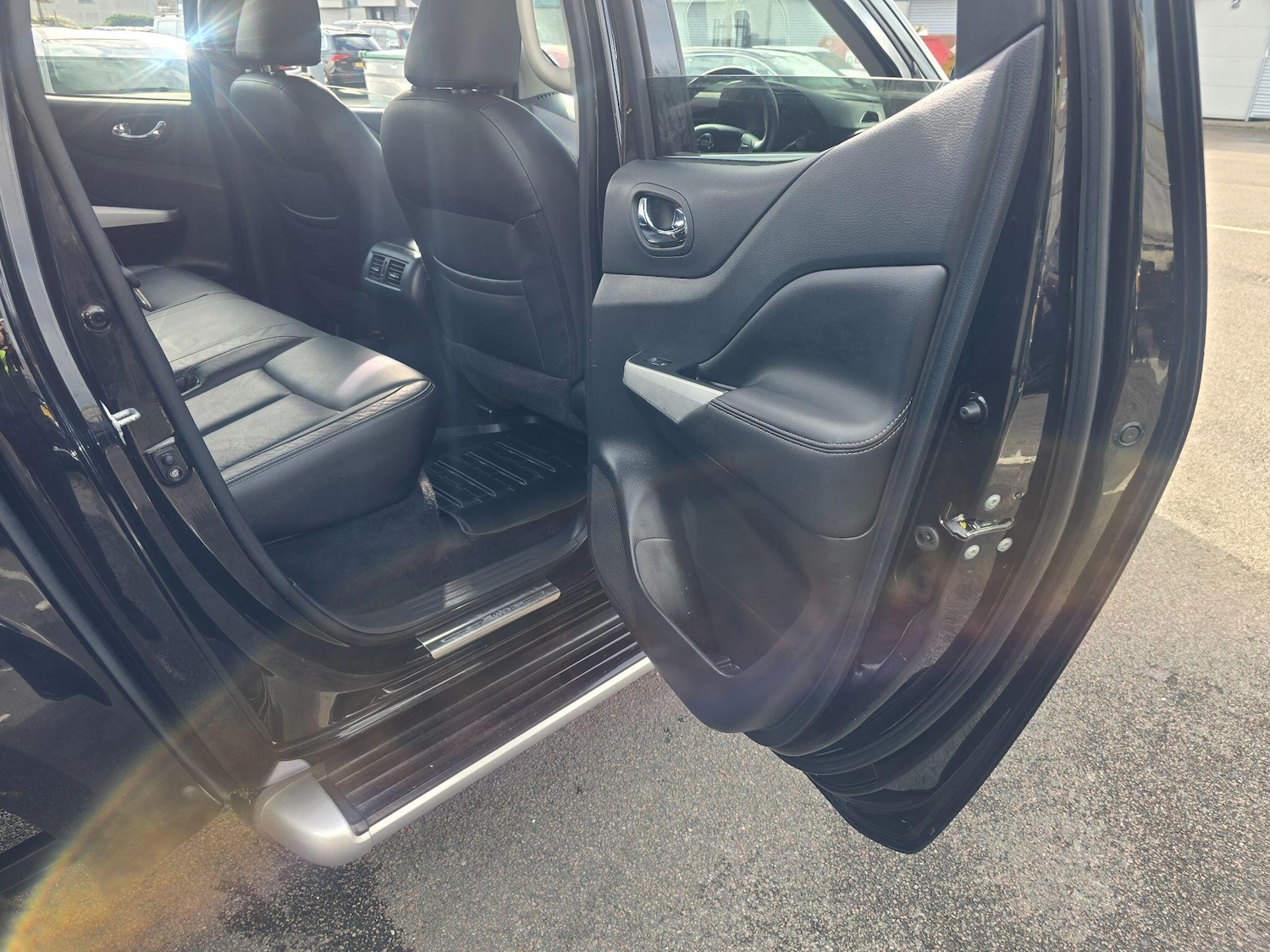 Used Nissan Navara for sale - 77658137: Photo 50