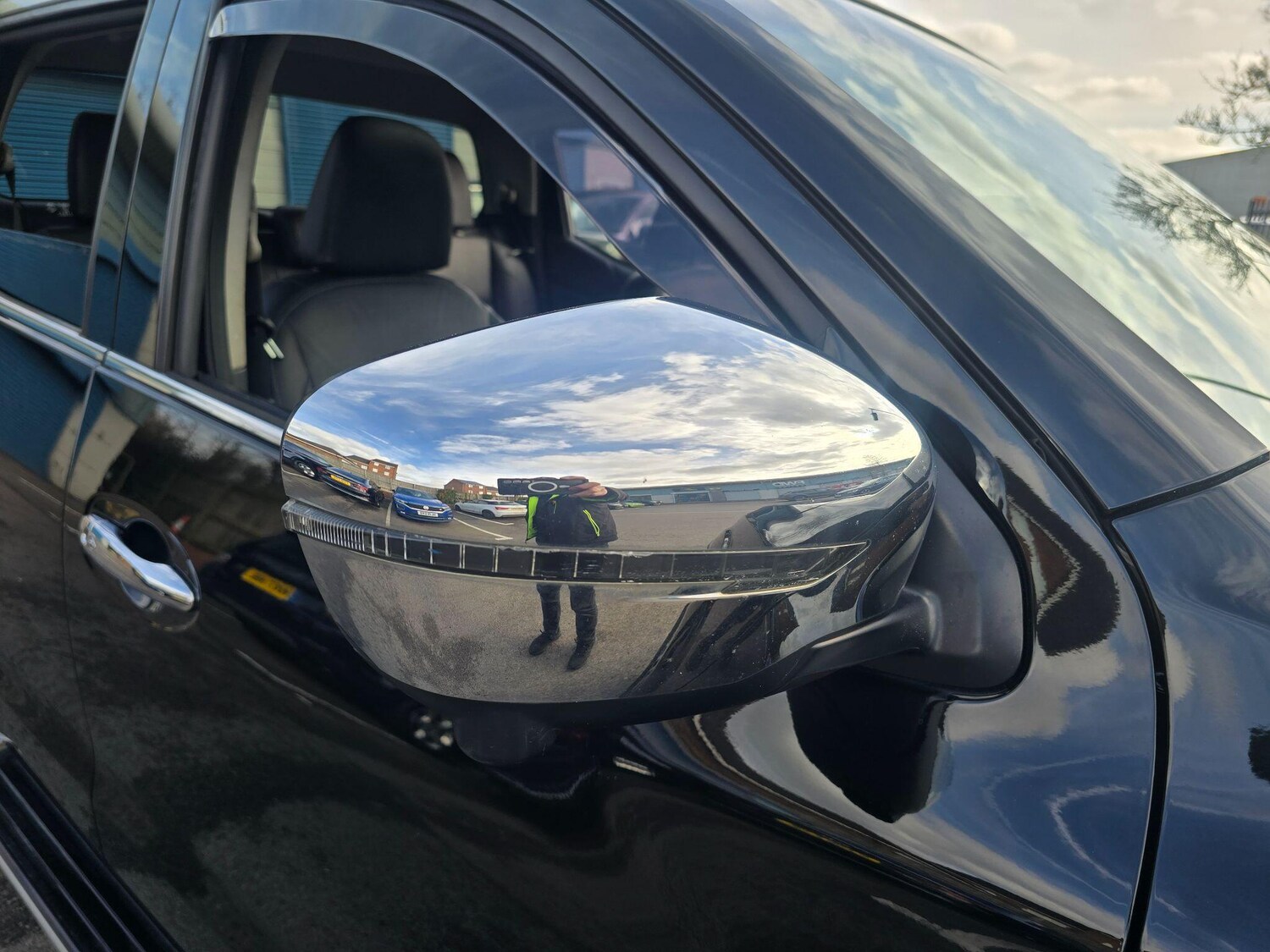 Used Nissan Navara for sale - 77658137: Photo 76