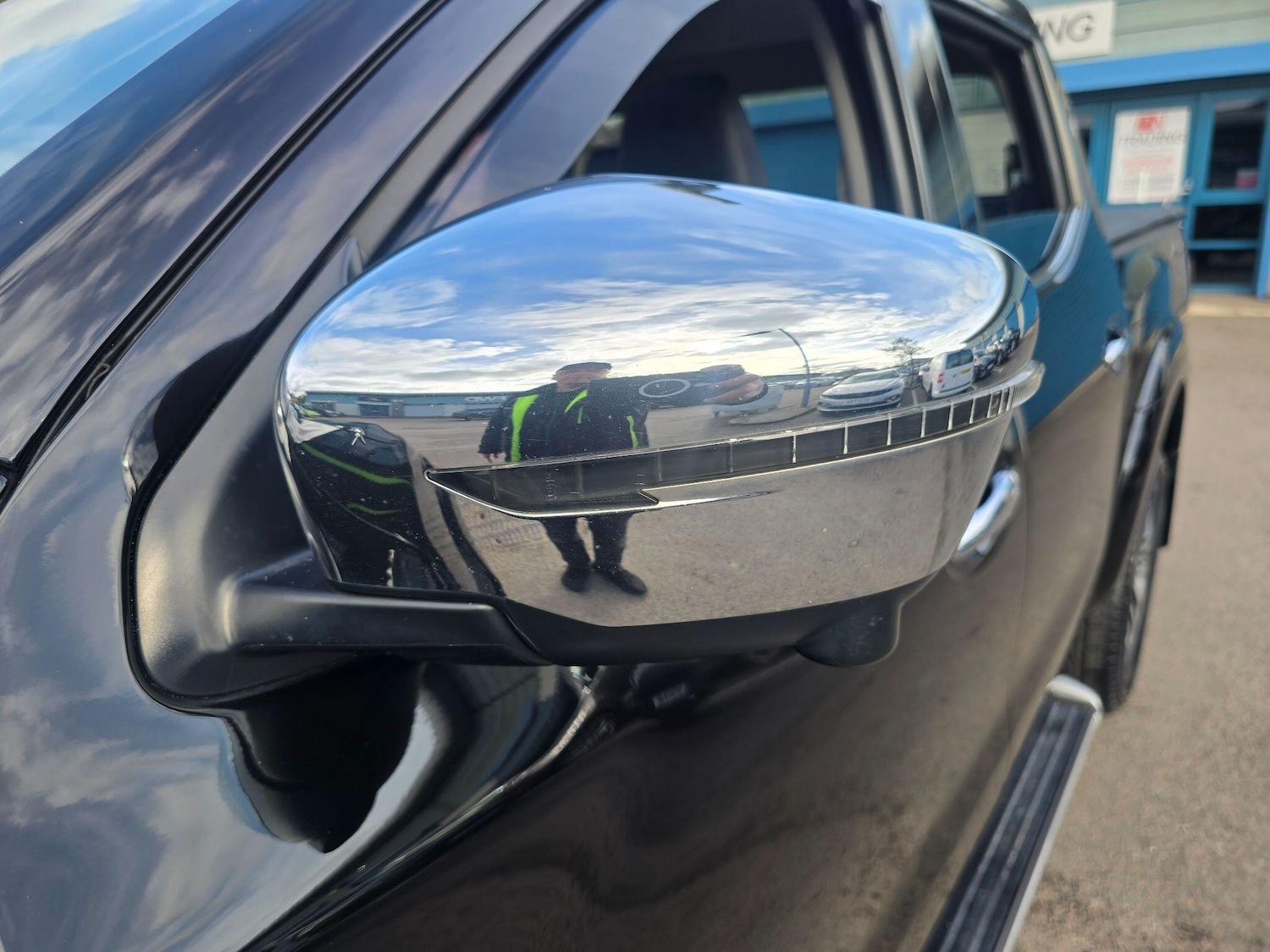 Used Nissan Navara for sale - 77658137: Photo 77