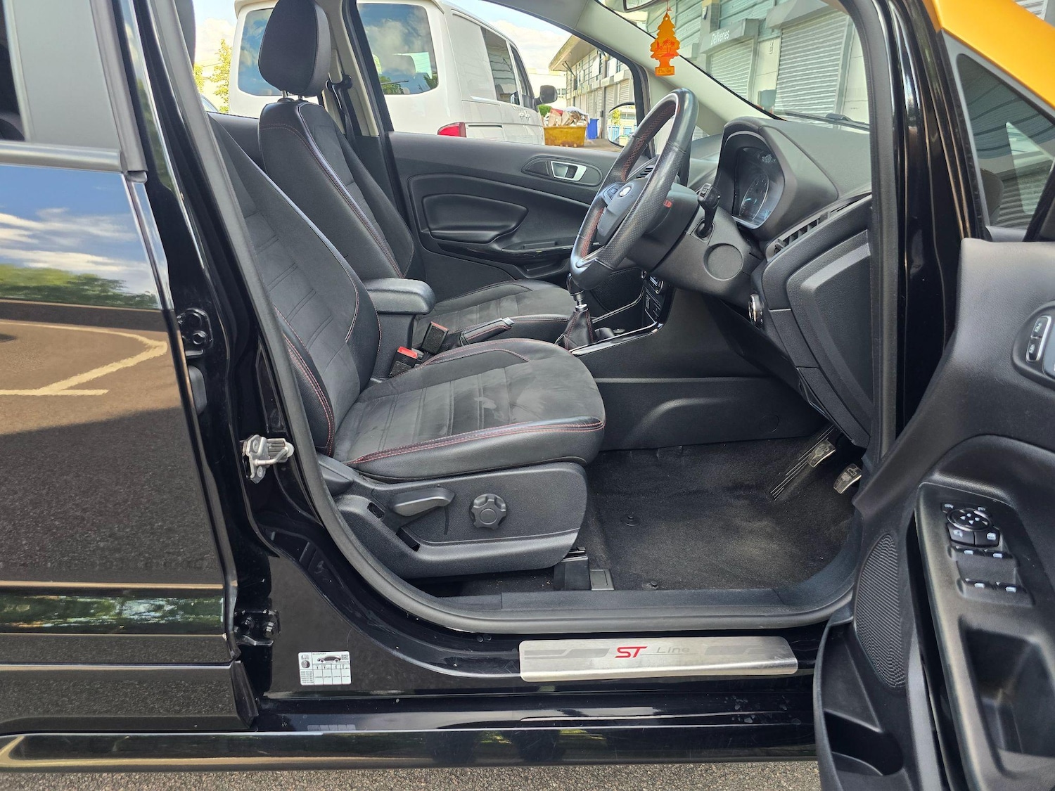 Vehicle 28