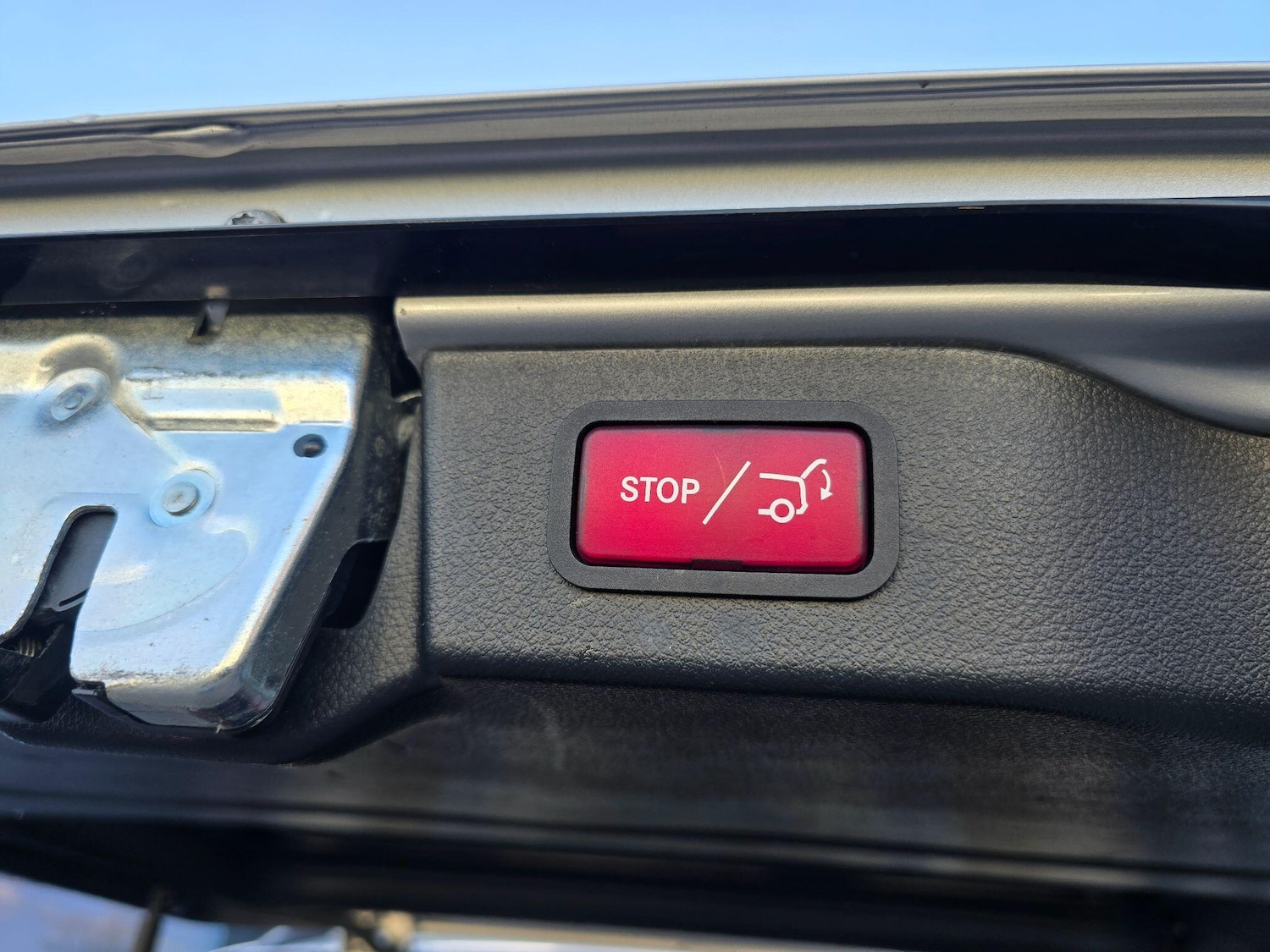 Used Mercedes-Benz V-Class 2025 for sale - 76990187: Photo 58