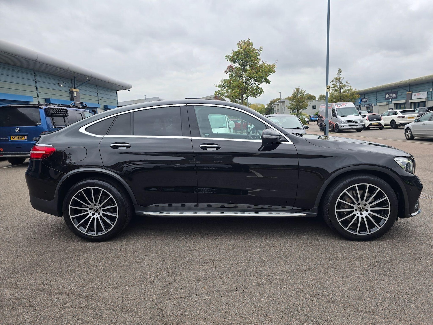Used Mercedes-Benz GLC 2017 for sale - 76992107: Photo 10