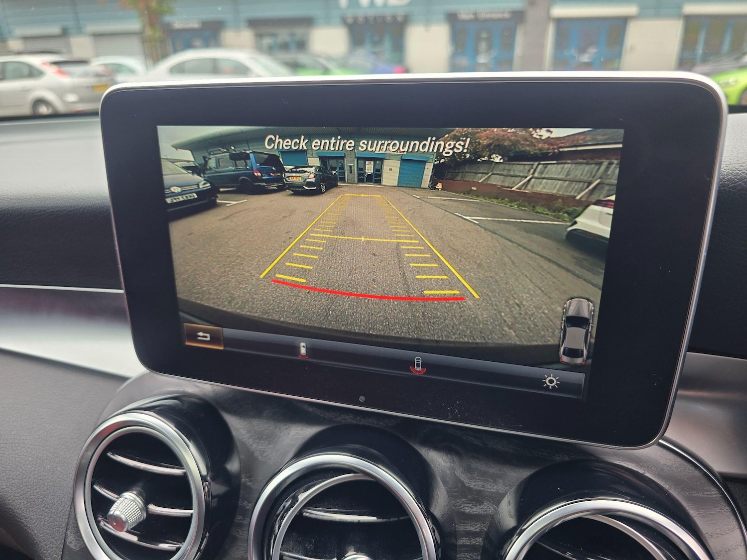 Used Mercedes-Benz GLC 2017 for sale - 76992107: Photo 18