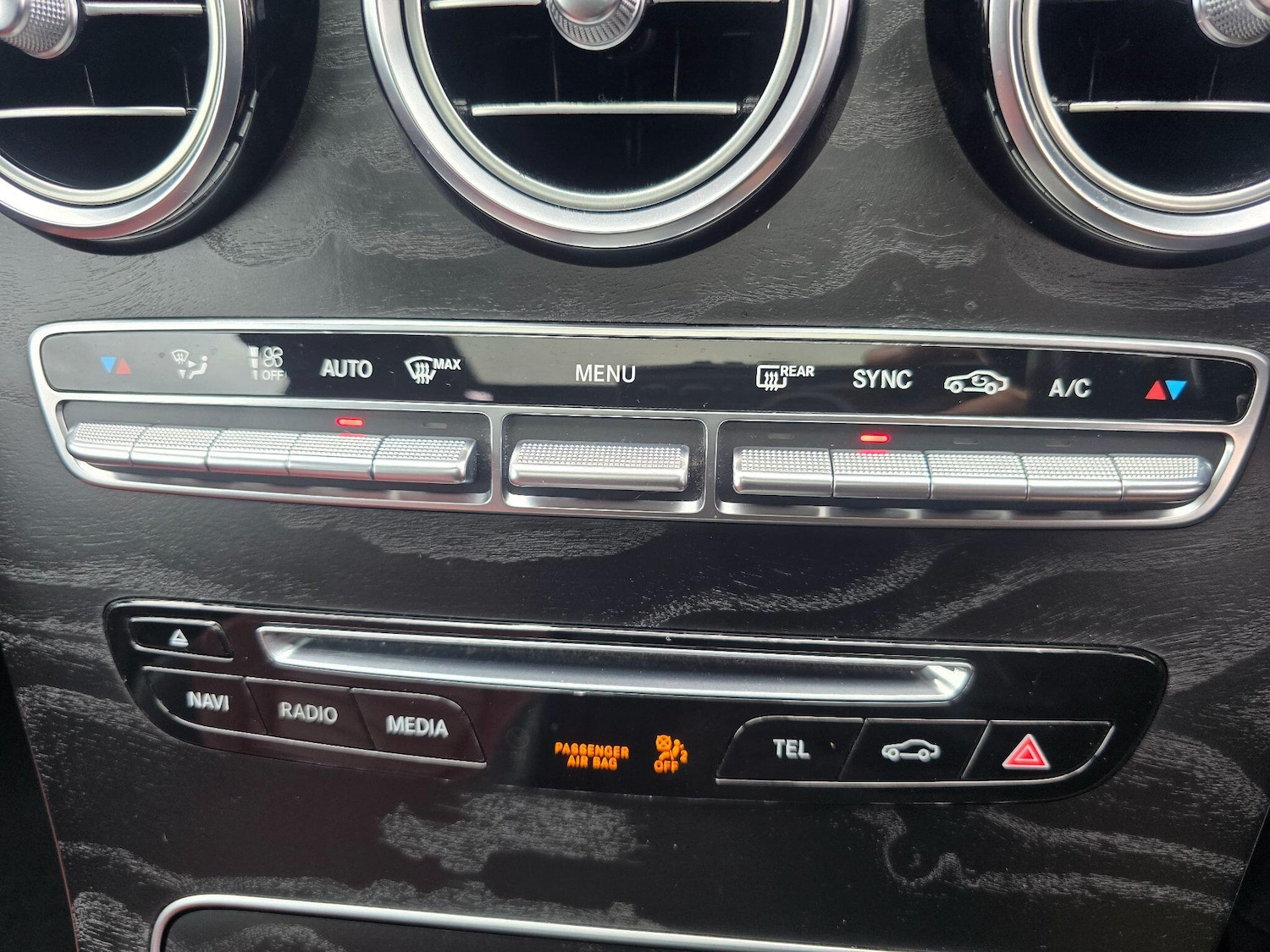 Used Mercedes-Benz GLC 2017 for sale - 76992107: Photo 20