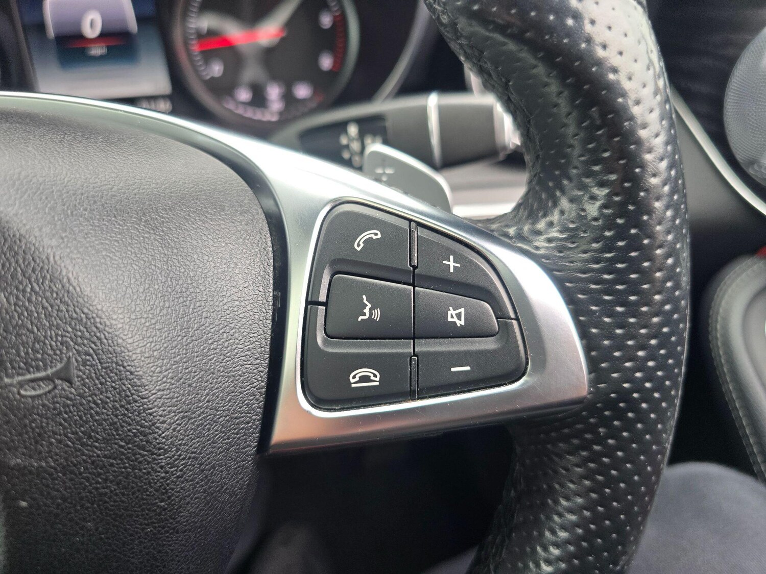 Used Mercedes-Benz GLC 2017 for sale - 76992107: Photo 26