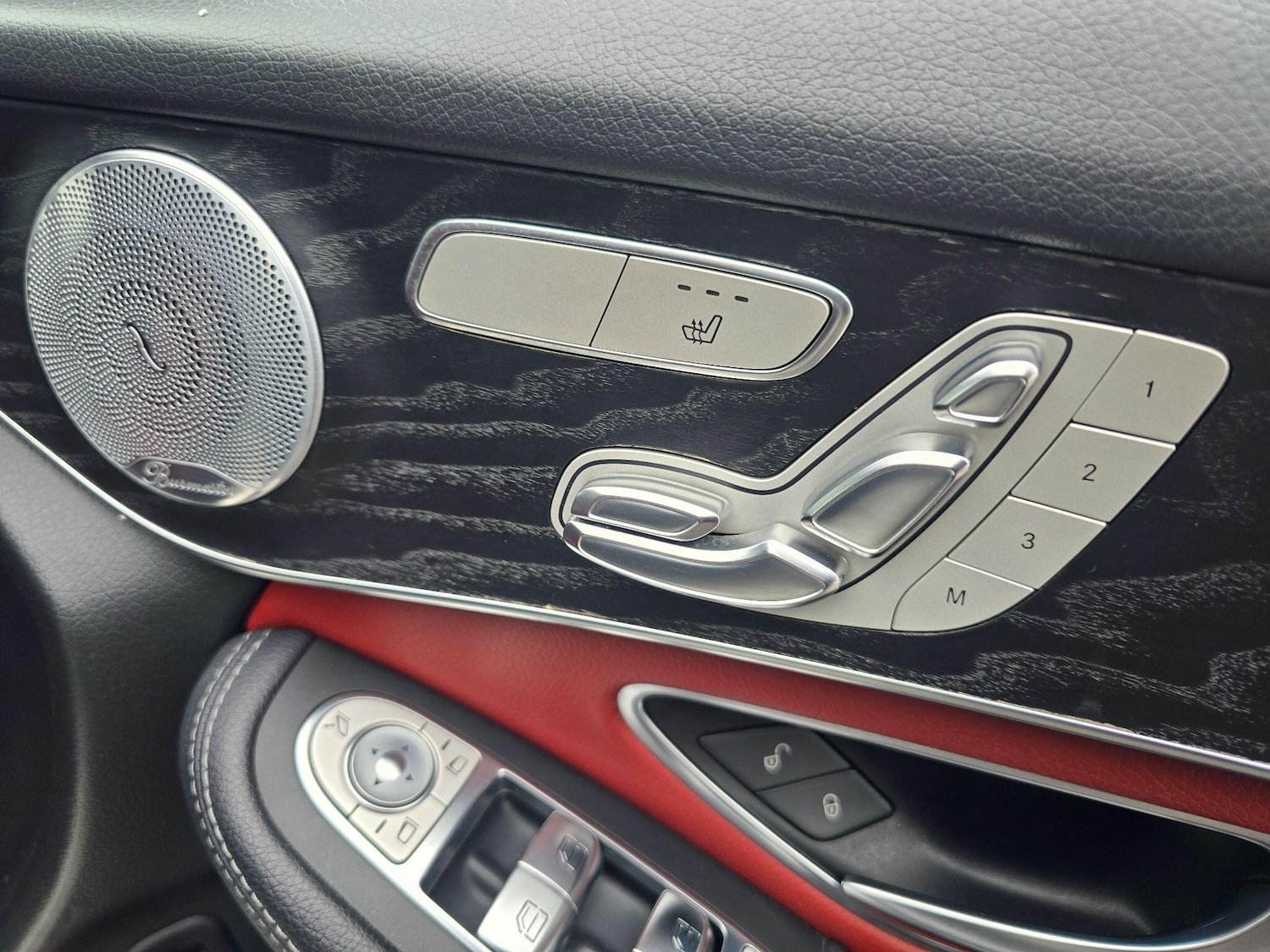 Used Mercedes-Benz GLC 2017 for sale - 76992107: Photo 35